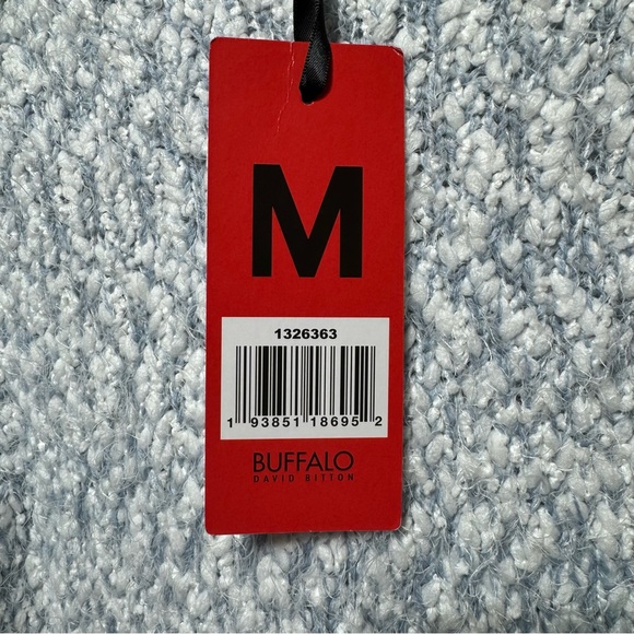 Buffalo David Bitton- NWT Light Blue/White Eyelash Knit Sweater- Sz. M - Picture 6 of 9